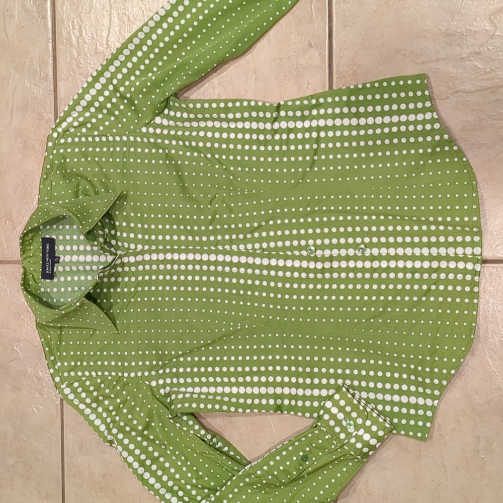 Jones New York Signature Green Button Up Shirt Blouse Size Small